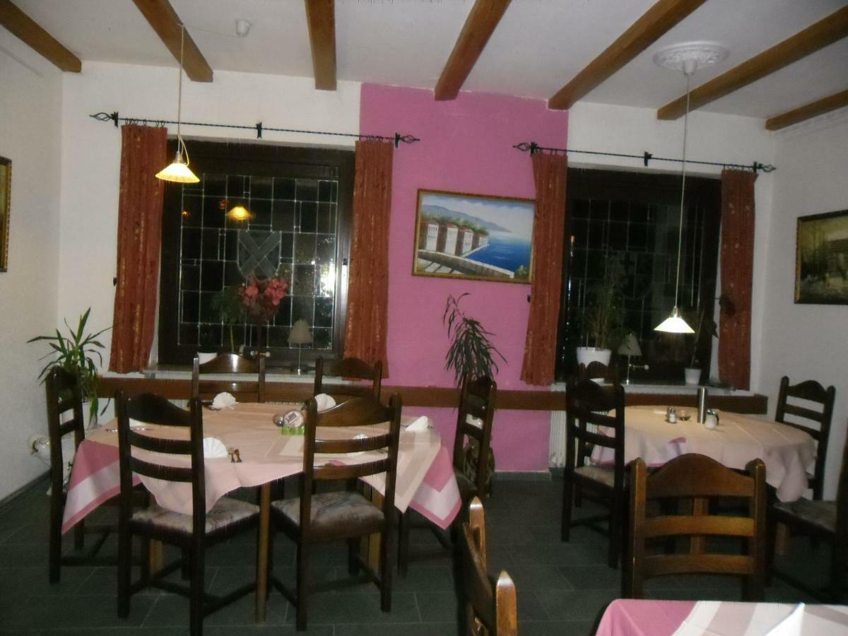 Triebener-Hof Otel Quierschied Dış mekan fotoğraf