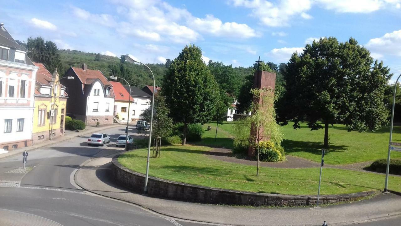 Triebener-Hof Otel Quierschied Dış mekan fotoğraf